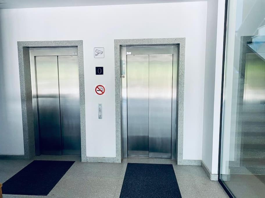 Apartment Gallery Vitosha With Underground Parking Sofia