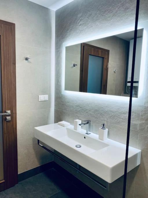 Apartment Gallery Vitosha With Underground Parking
