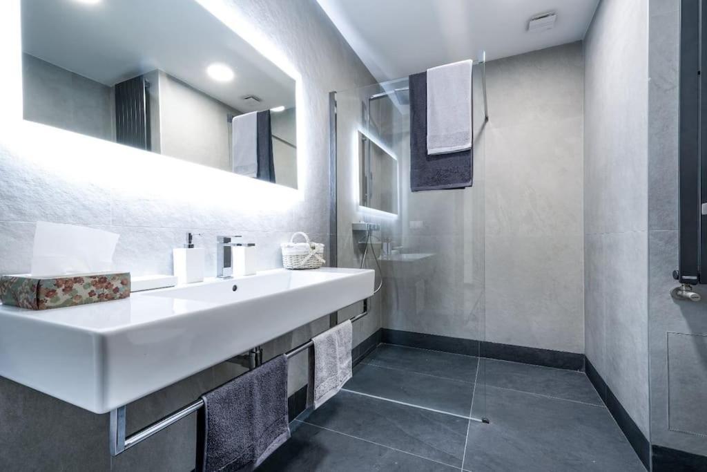 Gallery Vitosha With Underground Parking Apartment *